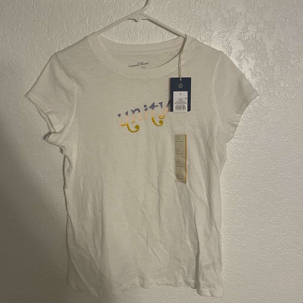 Size S White T-Shirt